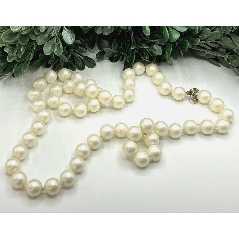 Vintage Faux Pearl Necklace With Gold-Tone Clasp